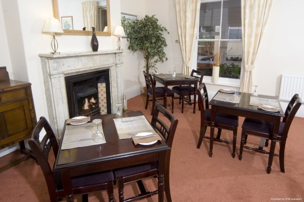 Angus Hotel & Almonds Restaurant (Carlisle)